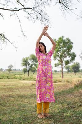 Pink cotton hand block printed kurta pant set 4