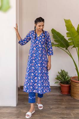 Blue a line cotton hand block printed kurta pant set with dupatta 3