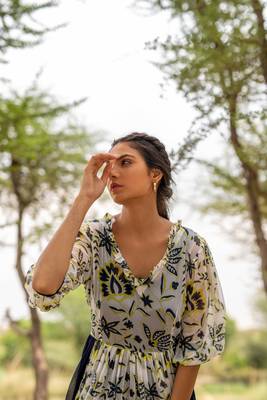 White hand block printed chiffon dress with inner 4