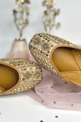 BIBA: Hand embroidery Punjai Jutti - Rose Gold - Kundan and sequins work on silk base 1