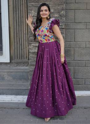 Wine Maslin and Chinon with Embroidered work Gown 3