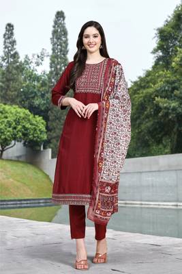Trendmalls  Olive Maroon Cotton Sequence Embroidery Party Wear Kurta Pant with Dupatta Salwar Suit Set 4