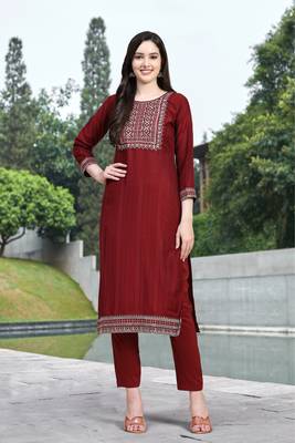 Trendmalls  Olive Maroon Cotton Sequence Embroidery Party Wear Kurta Pant with Dupatta Salwar Suit Set 6