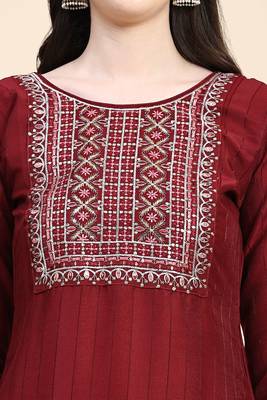 Trendmalls  Olive Maroon Cotton Sequence Embroidery Party Wear Kurta Pant with Dupatta Salwar Suit Set 7