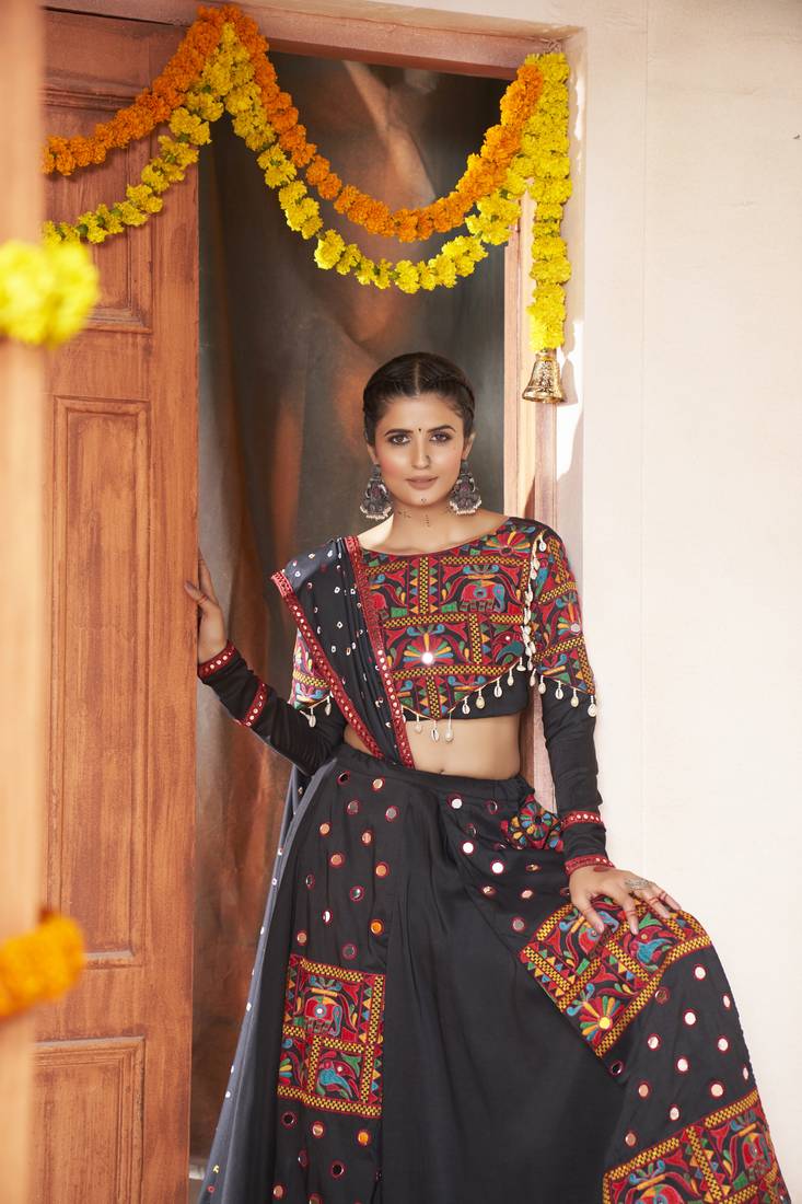 BLACK THREAD EMBROIDERED WITH MIRROR WORK VISCOSE RAYON TRADITIONAL NAVRATRI GARBA FESTIVAL STITCHED LEHENGA CHOLI