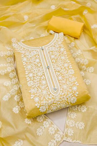 Chanderi elegance: embroidered ensemble with micro crape bottom