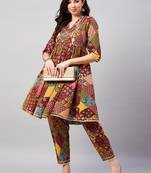 Winered woman maroon printed kurta set