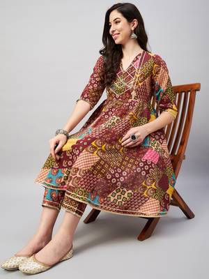 Winered woman maroon printed kurta set 2