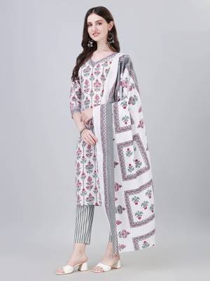 Women's Printed Knee Length Cotton Blend Kurti And Pant Set With Dupatta (White) (MAK32) 3