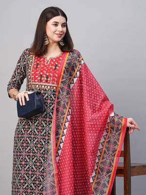 Women's Rayon Self Design Woven Printed Festive & Ethnic Wear A-Line Kurti, Bottomwear & Dupatta Set 2