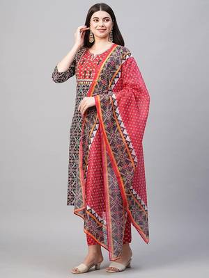 Women's Rayon Self Design Woven Printed Festive & Ethnic Wear A-Line Kurti, Bottomwear & Dupatta Set 3