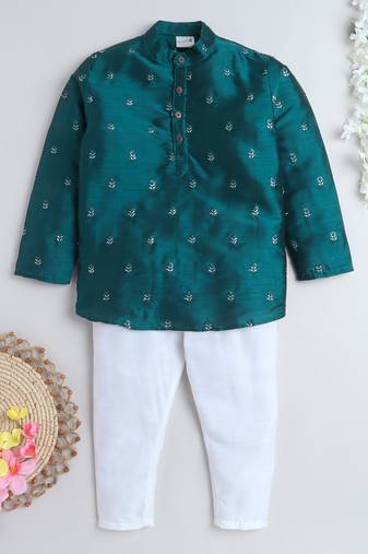 BAATCHEET SILK FULL SLEEVES EMBROIDED KURTA WITH PAJAMA - TEAL