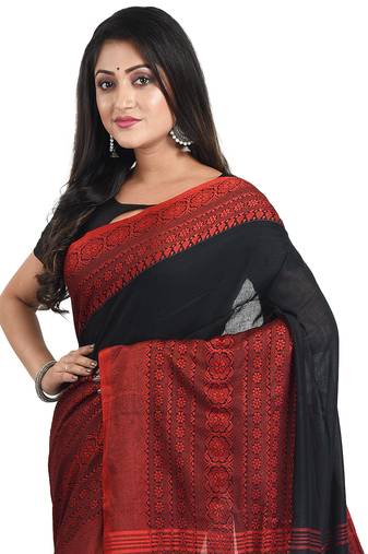 Black-red Handloom Begumpuri Cotton Traditional Saree with attach running blouse