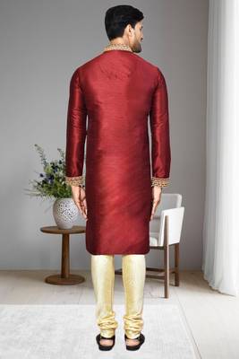 Mens embroidered kurta pyjama 3