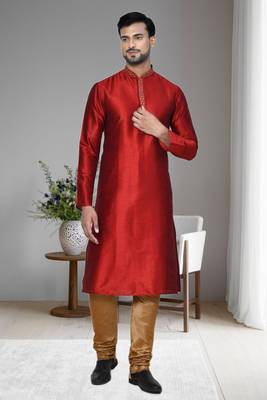 Mens embroidered kurta pyjama 1
