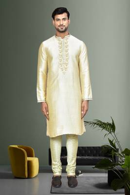 Mens embroidered kurta pyjama 1