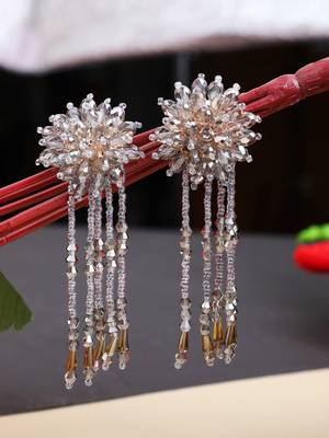 Designer Grey Floral Design Beaded  Contemporary Taselled Earring 3