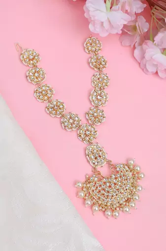 Designer Gold Tone Kundan Studded Bridal Maathapati with White Beads