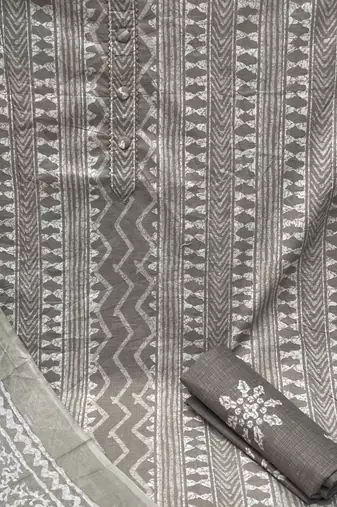 Women's charming cotton print ensemble comfort and style combined