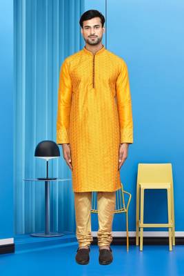 Mens silk printed kurta pajama 3