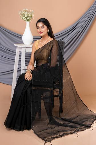 Black & Gold Silk Blend Handloom Sequence Saree Without Blouse