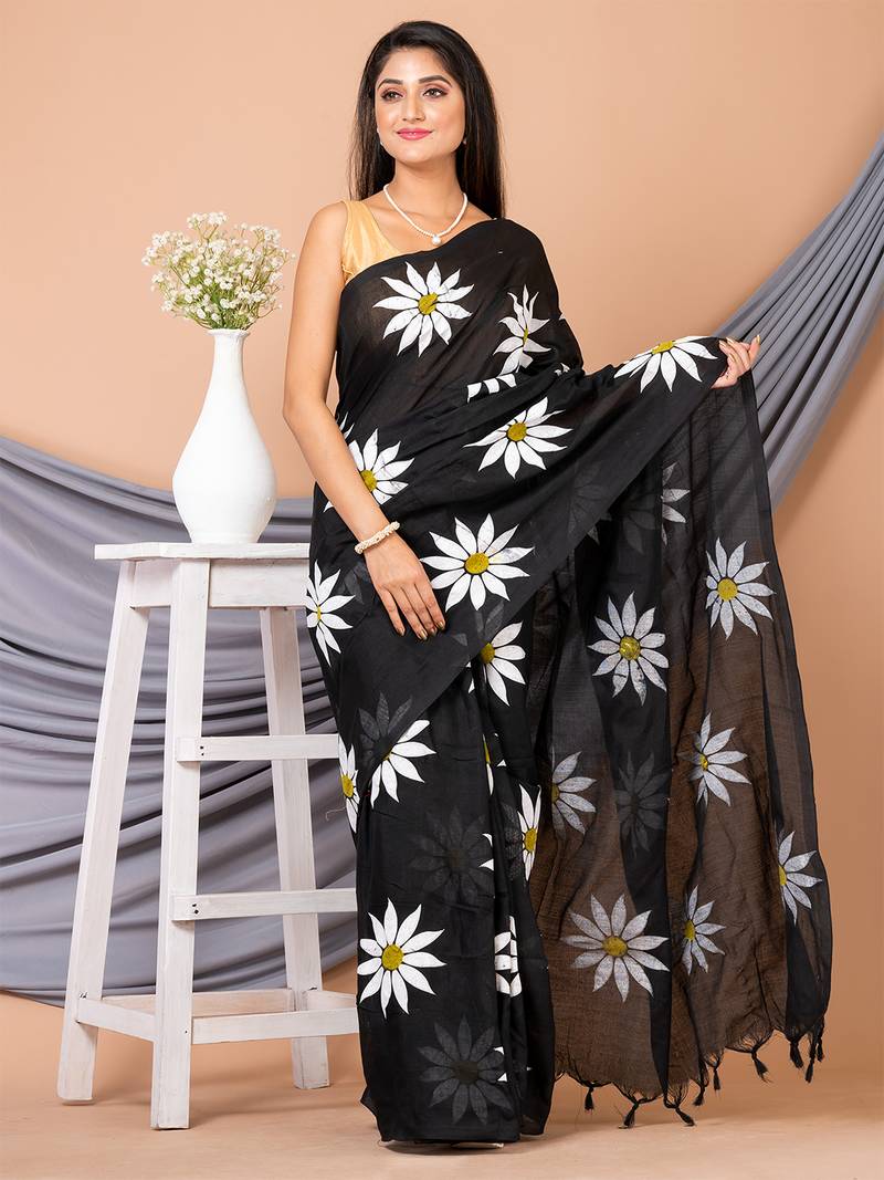 Black & White Pure cotton Sunflower design Handloom Saree with blouse