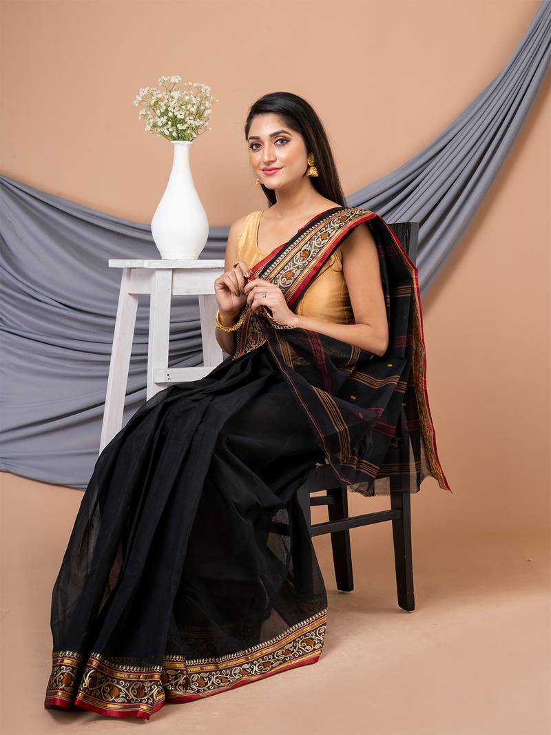 Black & Multi pure cotton floral design taant saree without blouse