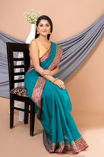 Green & Multi pure cotton floral design taant saree without blouse