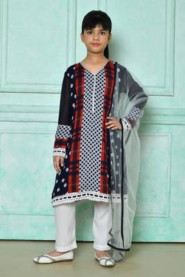 Blue embroidered faux georgette straight cut kids salwar suits 1