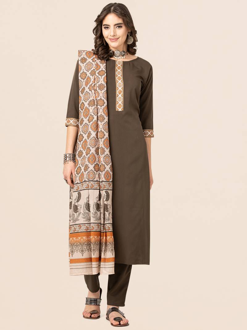 Clemira Green Color Embroidered Women'S Kurta Palazzo Set