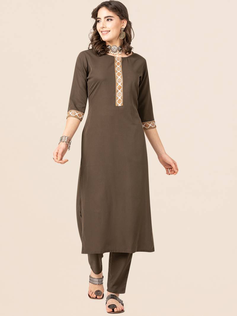 Clemira Green Color Embroidered Women'S Kurta Palazzo Set