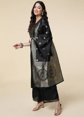 Clemira Green Color Embroidered Women'S Kurta Palazzo Set 1