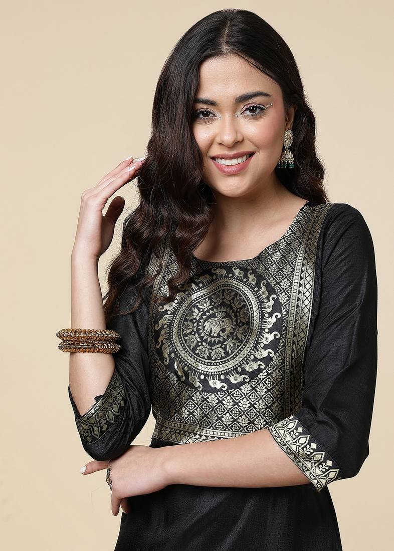 Clemira Green Color Embroidered Women'S Kurta Palazzo Set