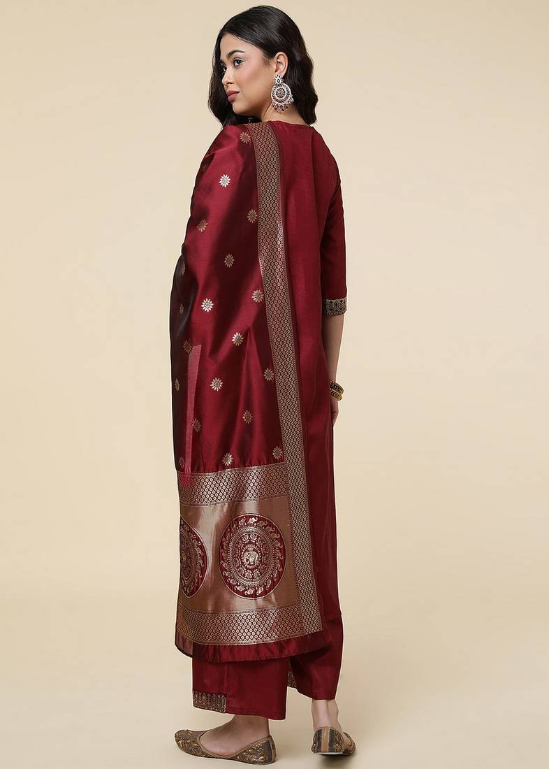 Clemira Green Color Embroidered Women'S Kurta Palazzo Set