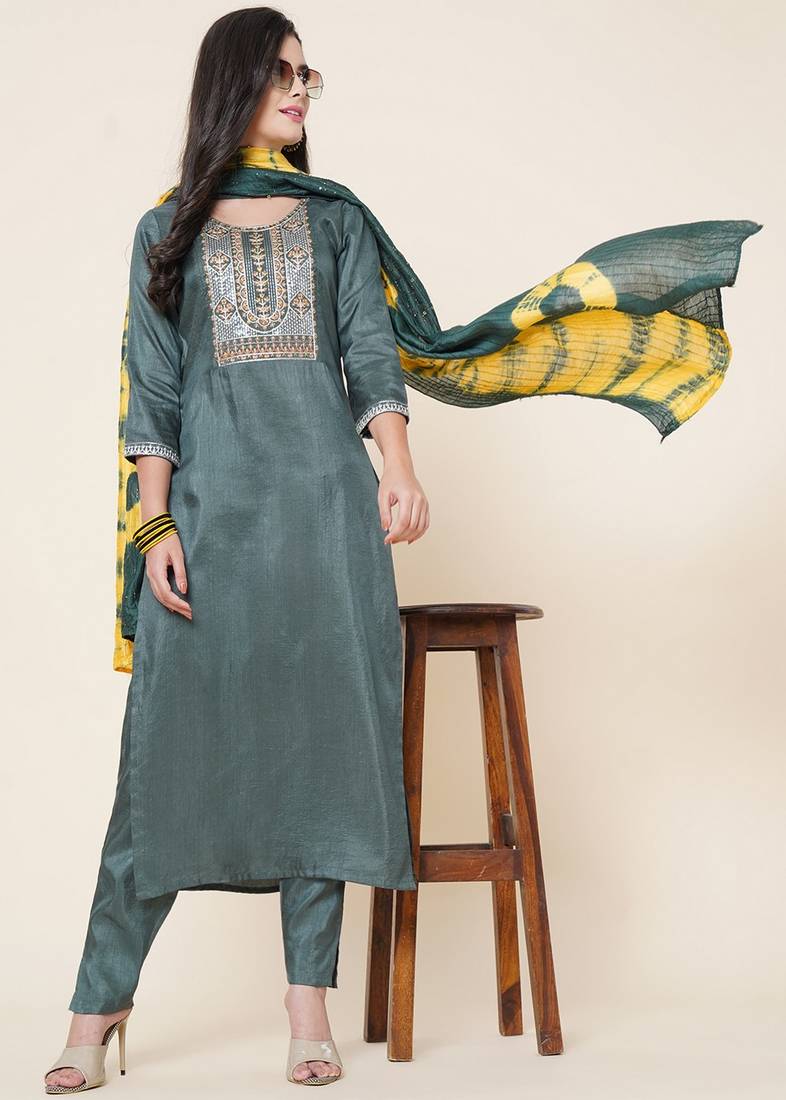 Clemira Maroon Color Embroidered Women'S Kurta Palazzo Dupatta Set