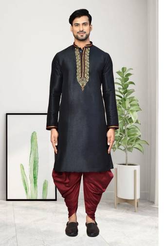 Mens embroidered dhoti kurta