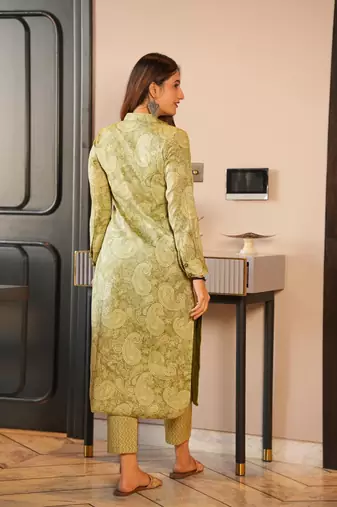 Green Kurti Bottom Set For Festive Girlish Looks