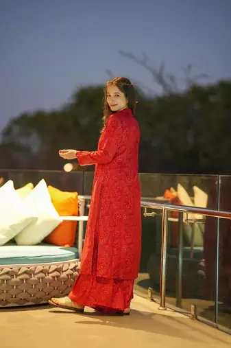 Red Kurti Bottom Set For Festive Girlish Looks