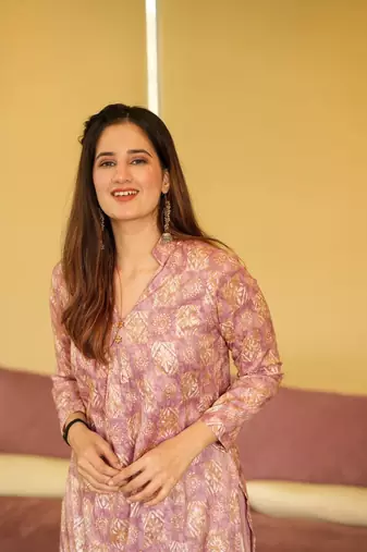 Coral Kurti Bottom Set For Festive Girlish Looks