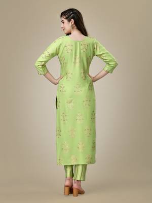 Textile cloth women's parrot color viscose rayon embroidered kurta with pant 2