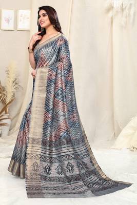 Grey cotton silk tie & dye /laheriya / batik print 5 "weaving golden zari border saree with unstitched blouse piece 3