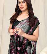 Light Pink Chiffon Floral Printed / Geometric Saree With Unstitched Blouse Piece