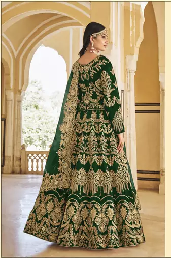 PREMIUM LUXURIOUS WEDDING WEAR GREEN VELVET LEHENGA CHOLI LATEST DESIGN