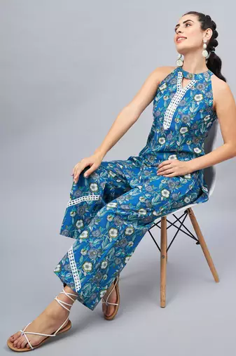 Winered woman blue floral with lace co-ord set