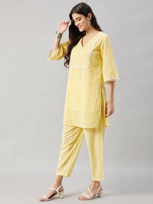 Winered woman yellow shiffli kurta sets with lace detailing 4