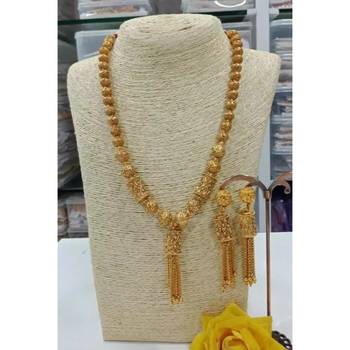 Gold plated traditional kundan pearl jewellery set for women 1
