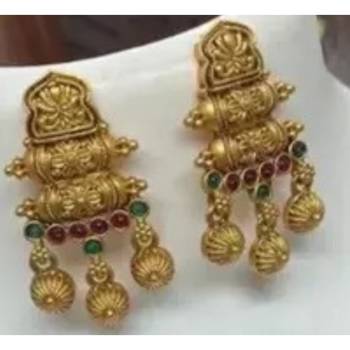 Gold plated traditional kundan pearl choker jewellery set for women 2