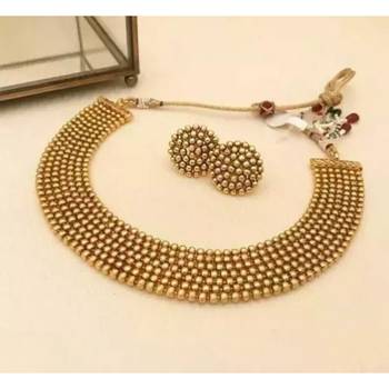 Gold plated traditional kundan pearl choker jewellery set for women 1