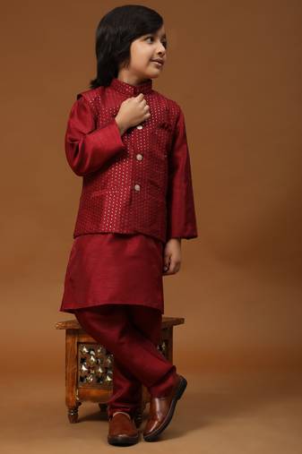 Maroon stripes silk jacquard kurta pajama with waistcoat for boys\\traditional wear