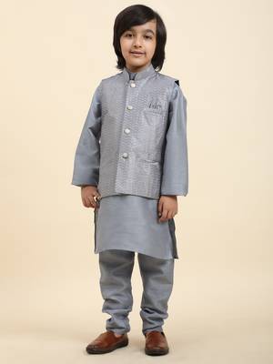 Grey stripes silk jacquard kurta pajama with waistcoat for boys\\traditional wear 2